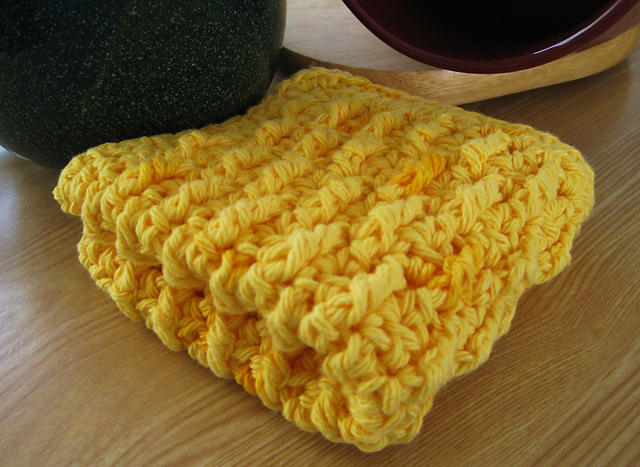 Broken Links Dish Cloth