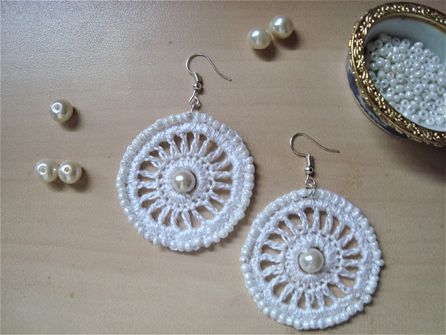 Amara Earring