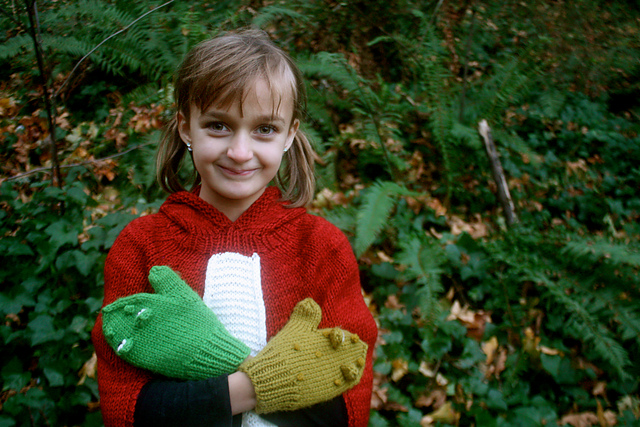 Frog and Toad Mittens