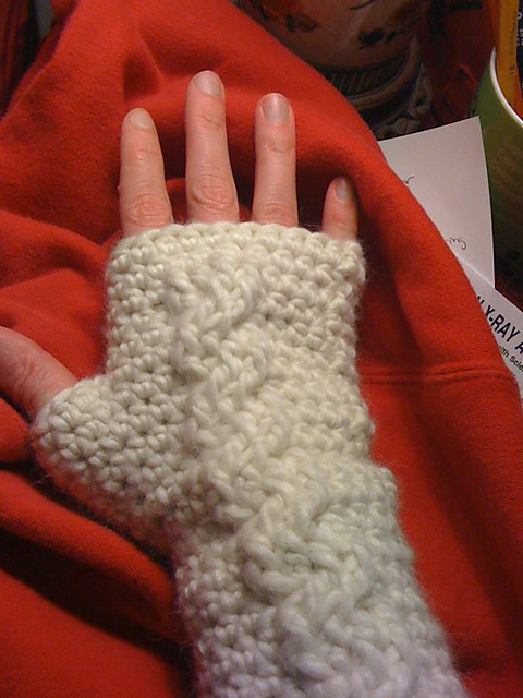 Cabled Fingerless Gloves