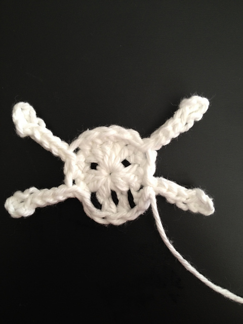 Skull and Crossbones Appliqué