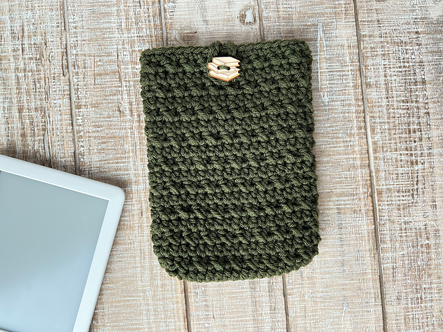Blackbird E-Reader Cozy
