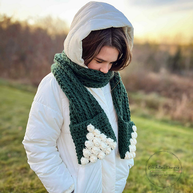 Bobble Tree Pocket Scarf