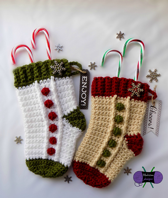 Ravelry: Stocking Gift Holder pattern by Sonya Blackstone