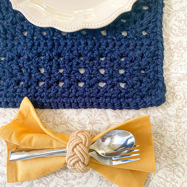Bulky Rustic Placemat