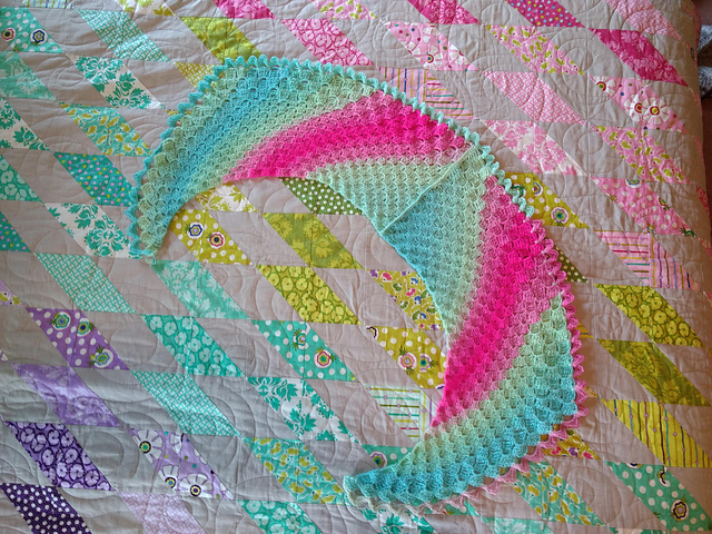 Aracely Mini Shawl