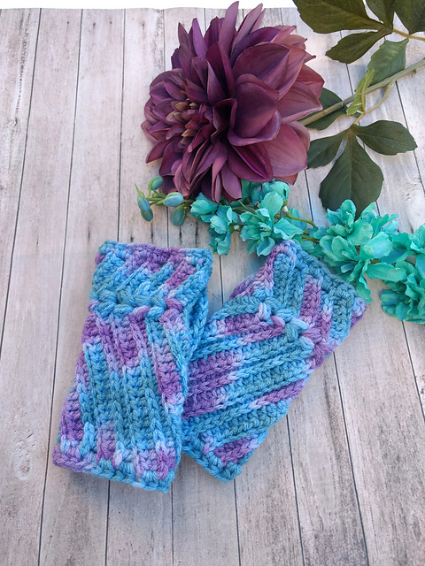 Puff This Way Wrist Warmers