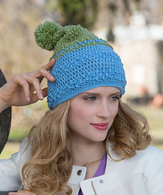 Two-Tone Bobble Hat