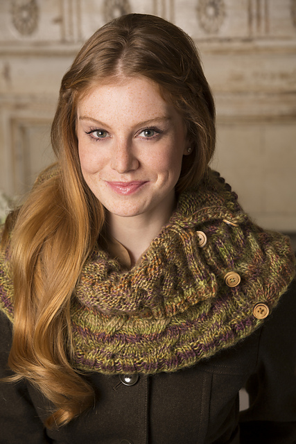 Ups-and-Down Cowl