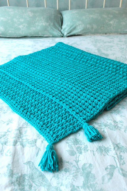 Valentina Bed Runner