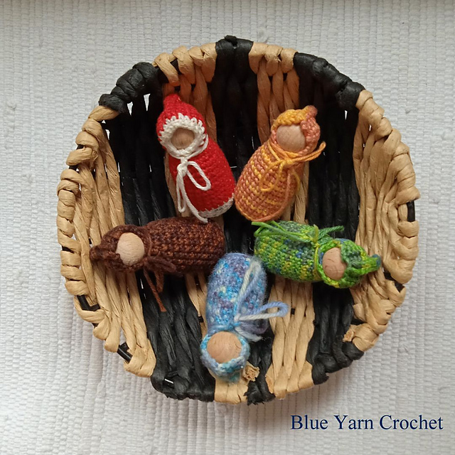 Four Seasons Elves (around a wooden pegdoll)