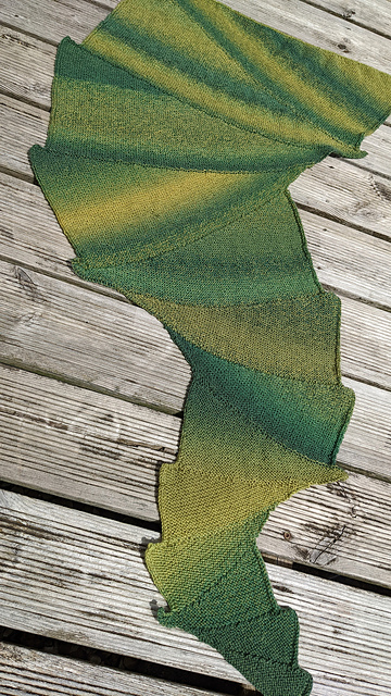 Garter Wedge Shawl