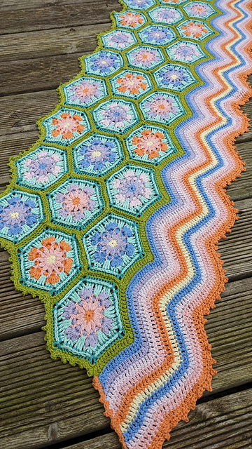 Heligan Shawl