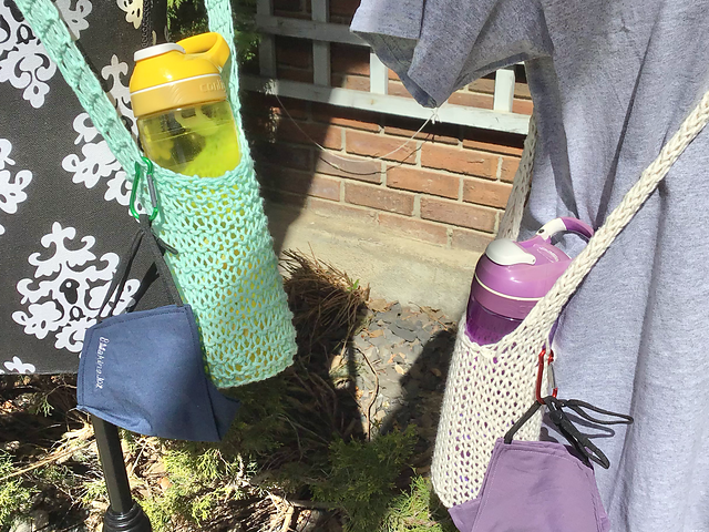 Knit Bottle Sling