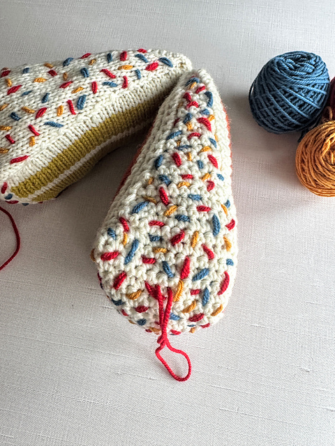 Carrot Cake Bag Charm
