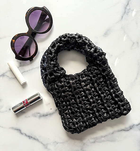 Mini Note Purse (Crochet)