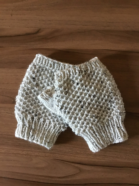 Honeycomb Fingerless Gloves