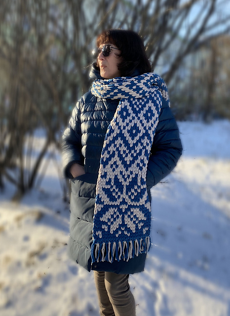 Scandinavian scarf