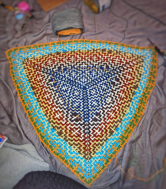 Trekka Shawl