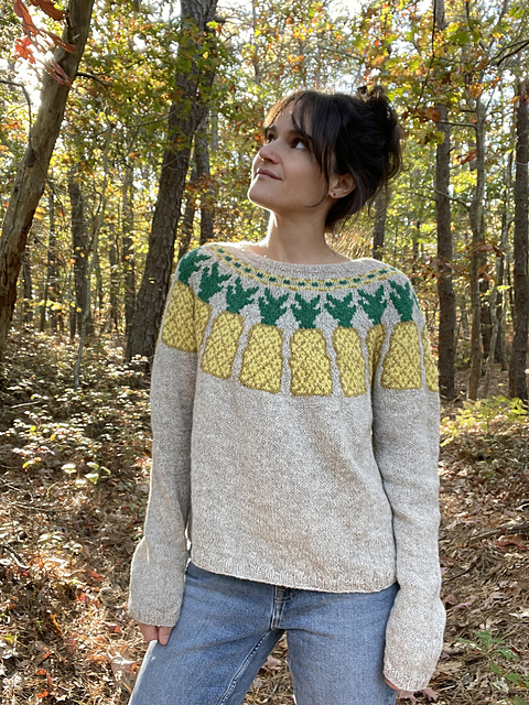 Ravelry: Pineapples Pullover pattern by Annie Lupton