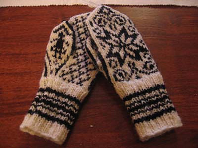 10. Barnevott / Child's mitten