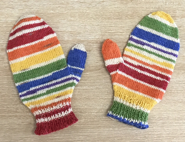 Tip to cuff mittens