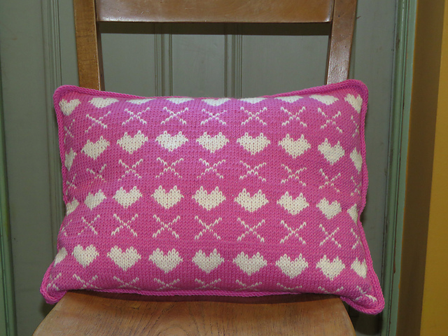 Hearts & Kisses cushion