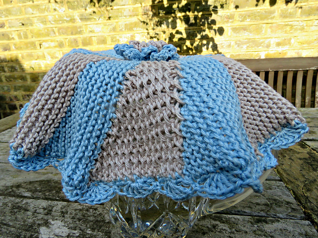 Swirling rose jug cover