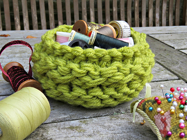 Knitted basket