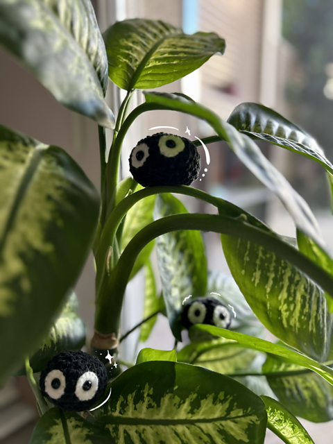 Susuwatari Soot Sprite amigurumi