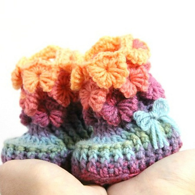 Orchid Stitch Booties
