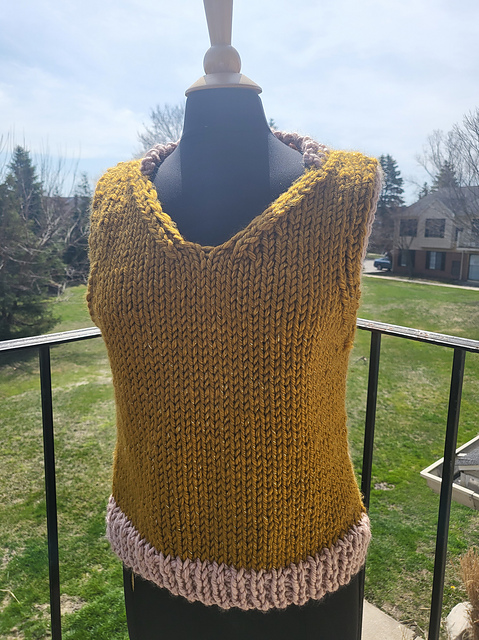 Big Twist Vest