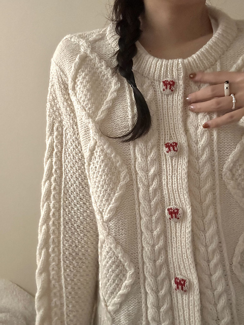 Wreath Cardigan