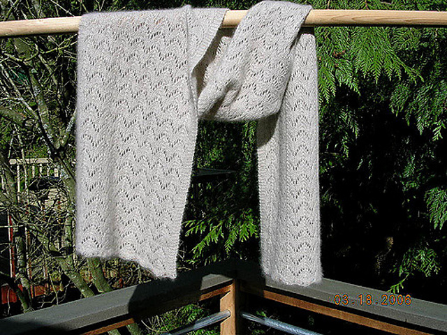Scalloped Wrap & Scarf (Scarf)