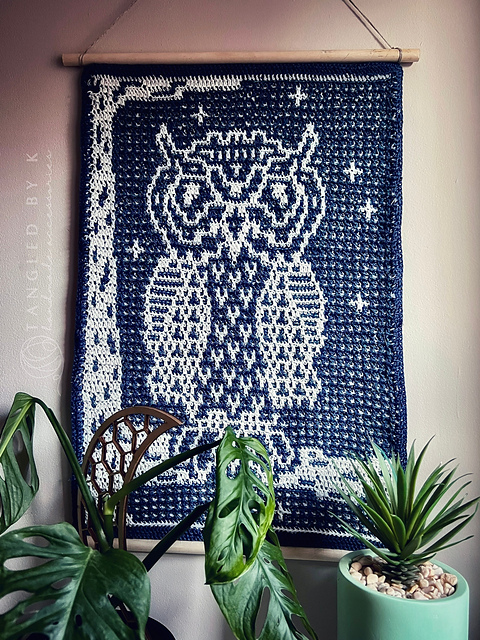owlsaic wall hanging/ pillow case