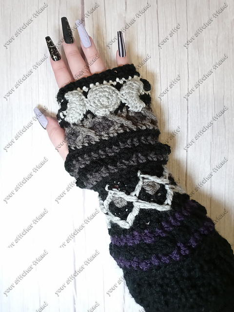 Widow of the Moon Fingerless Mittens
