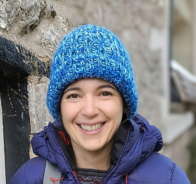 Lady's Wavy Rib hat