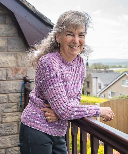 Linda's Ribbed sweater