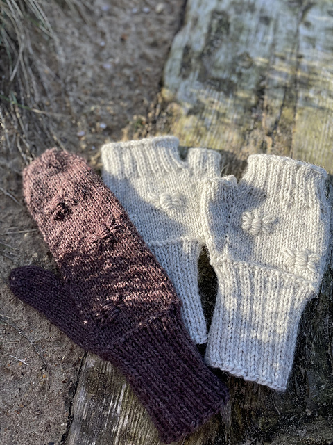 Bumblebee Mitts