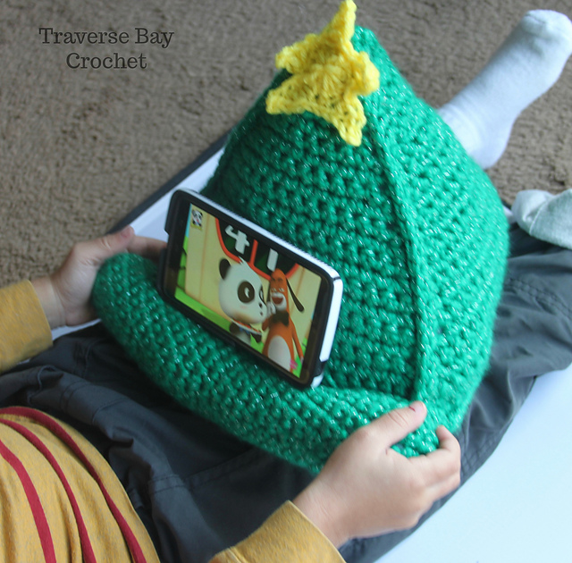 Christmas Tree Phone Stand
