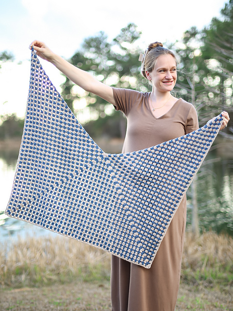 Granny Stripe Cape