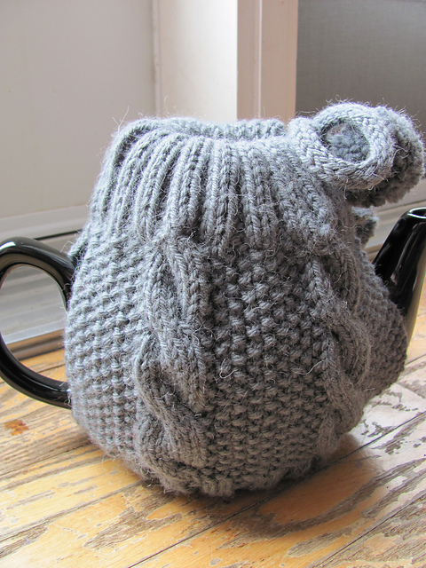 Modern Cabled Teapot Cozy