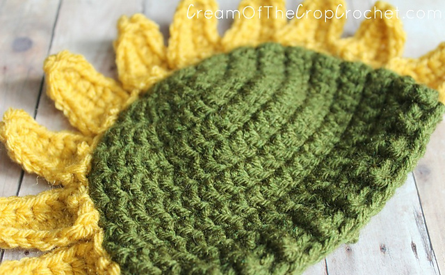 Preemie/Newborn Sunflower Hat