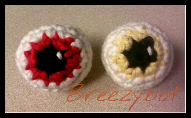 Eyeball Amigurumi