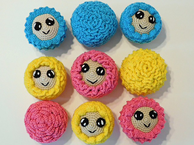 Flower Friends Blooming Balls