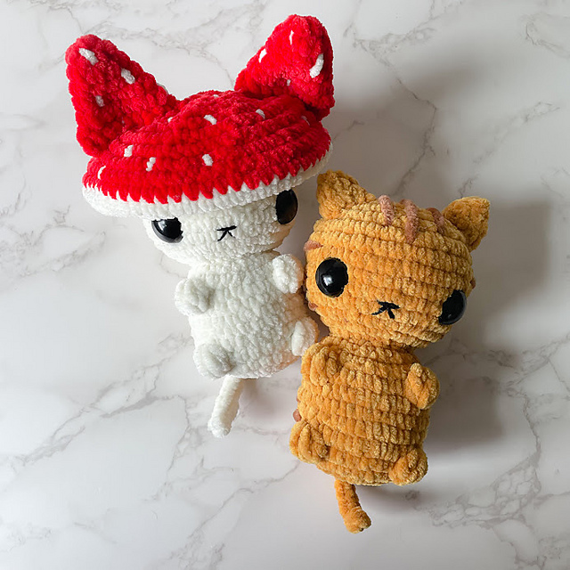 Wee Kitten with Mushroom Kitten Mod