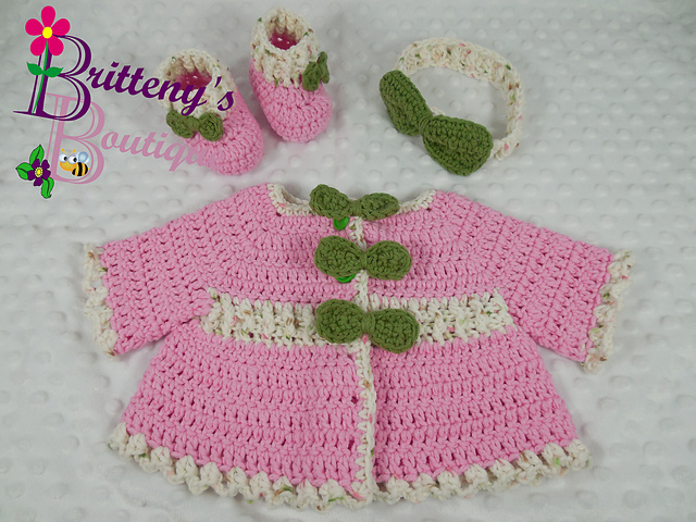 BOWtiful Sweater Set
