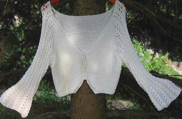 Bolero With Bell-Lacy Sleeves In Cotton