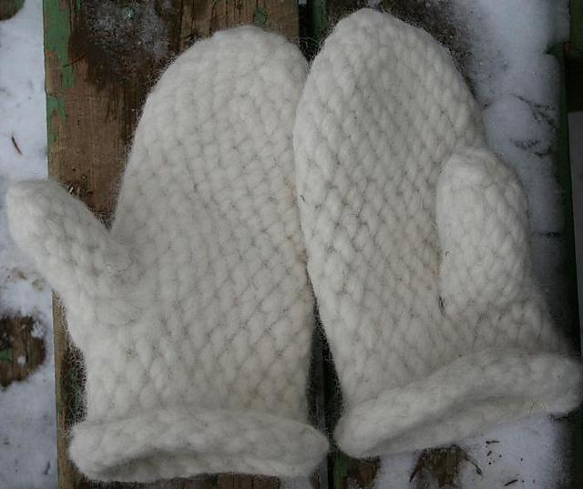 Pamir Style Mittens