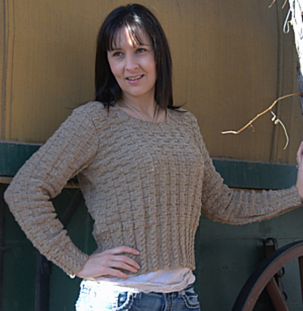 Lynette Pullover